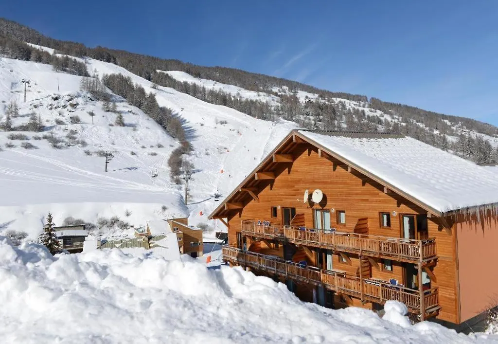 Apartment Appartement Vars Sur Les Pistes De Ski Avec Piscine Sainte-Marie