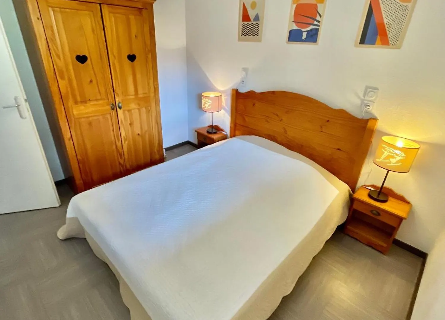 Apartment Appartement Vars Sur Les Pistes De Ski Avec Piscine Sainte-Marie  France