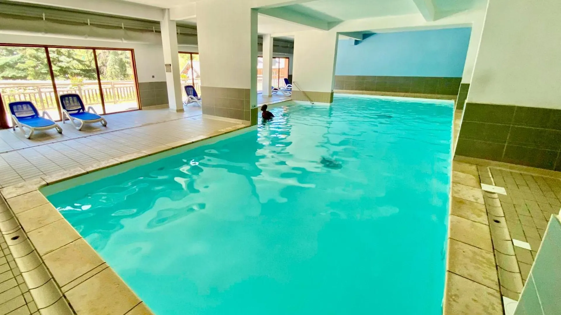 Apartment Appartement Vars Sur Les Pistes De Ski Avec Piscine Sainte-Marie